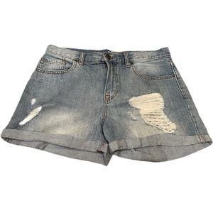 FOREVER 21 Light Wash Distressed Denim Shorts